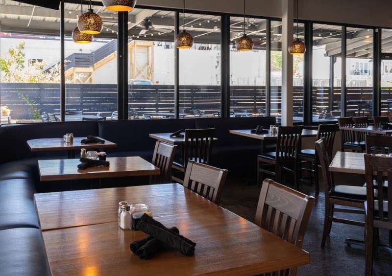 Cliff's Taphouse