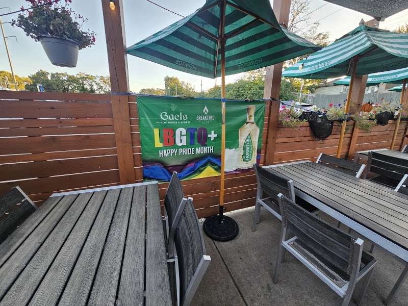 Gael's Public House & Sports Bar